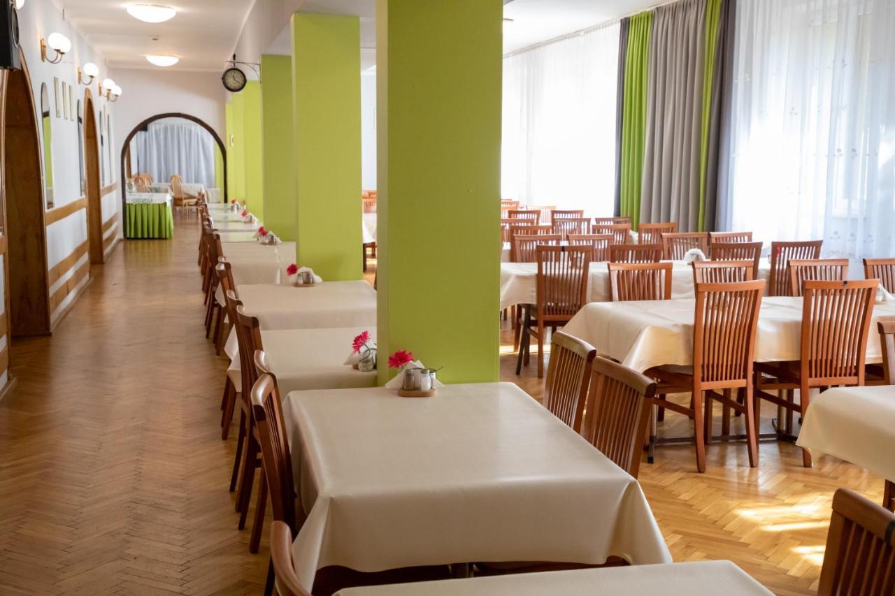 Zacisze Natura Tour Spała Exterior foto